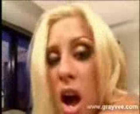 Домашнее порно видео-секс пока спит