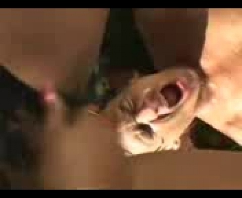 Семейный секс с родственником в качестве модели